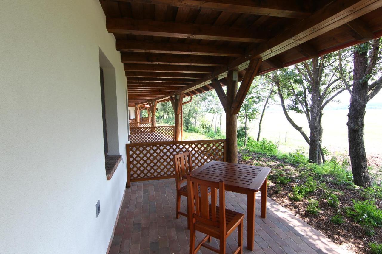 Bibic Nature Lodge Balmazújváros Extérieur photo